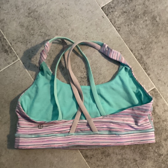 Lululemon athletica - Picture 7 of 14